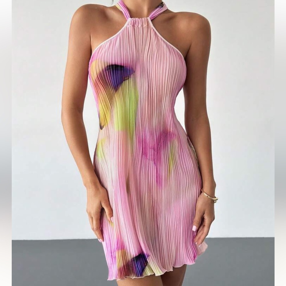 Light pink pleated halter neck dress size S
